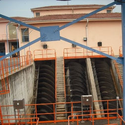 sludge dewatering system