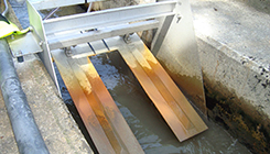 Non-Ragging Channel Mixers for Wastewater
